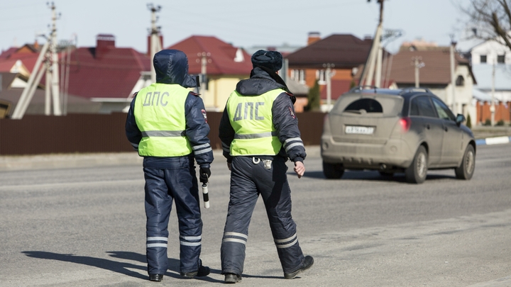 В России начали штрафовать за передвижение на авто