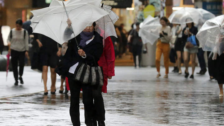 Еще один японский город под угрозой эвакуации из-за проливных дождей