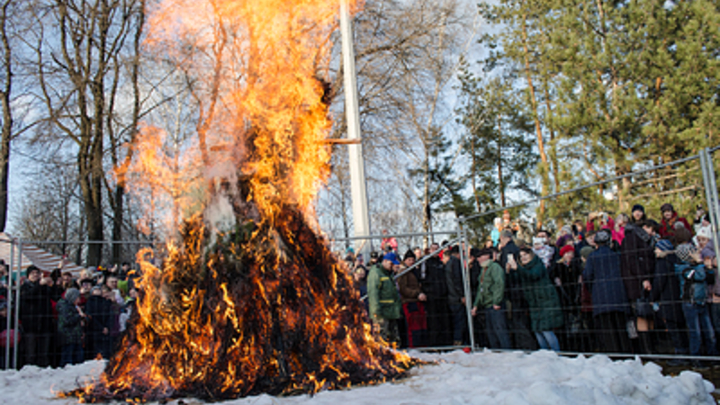 В Бердске отменили все гуляния на Масленицу, в Новосибирске пока всё в силе