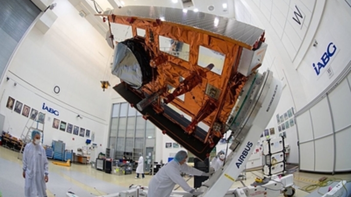 Россия пригрозила США ударом возмездия по спутникам