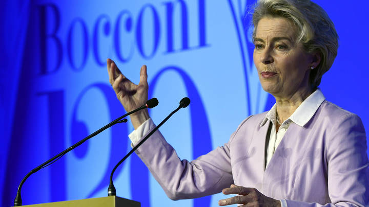 Тест на русофобию. Глава Еврокомиссии решила доказать, что она не ненавидит всё русское