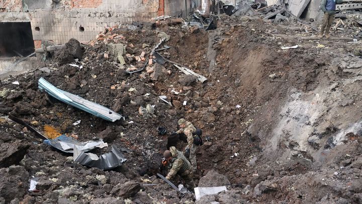 Французскую базу разнесло русской ракетой. Местные лишь ахали