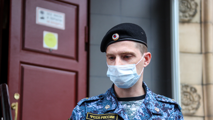 Суд начал рассматривать дело о нападении азербайджанцев на полицейских в Мошкове