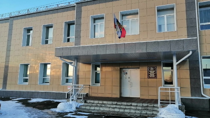 В Кургане бывший директор школы пойдёт под суд за махинации с деньгами сотрудников