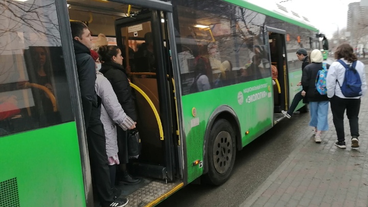 В Челябинске на выходные закроют движение автобусов по Краснопольскому проспекту