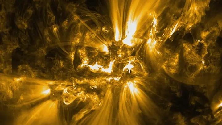 Очень сильные магнитные бури ожидаются на Земле 20 января