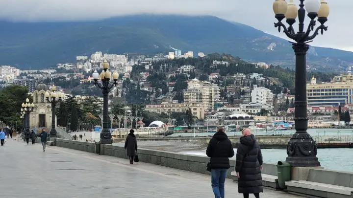 Напряжение есть. Его сложно скрыть: Реальные настроения крымчан на фоне эскалации атак ВСУ раскрыл Живов
