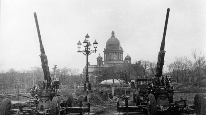 Германия взяла на себя ответственность за блокаду Ленинграда. Но в геноциде не призналась