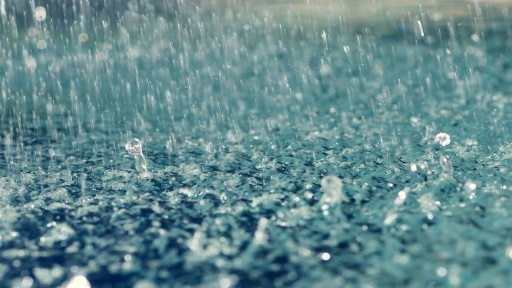 На Кубани в ближайшие двое суток будут ливни с грозами, град и ураганный ветер