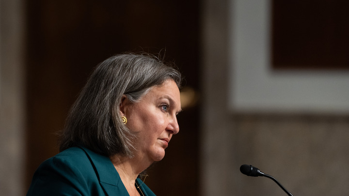 Нуланд пошутила о начинке Северного потока - 2 и вмиг получила диагноз от русских