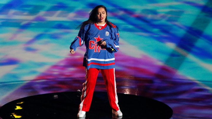 У предателей России заподозрили особый ген: За деньгами на прокорм вернётся ещё одна беглянка