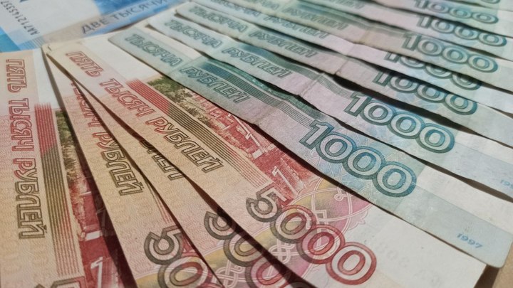 Работодатели Кузбасса должны более 20 миллионов рублей зарплаты своим работникам