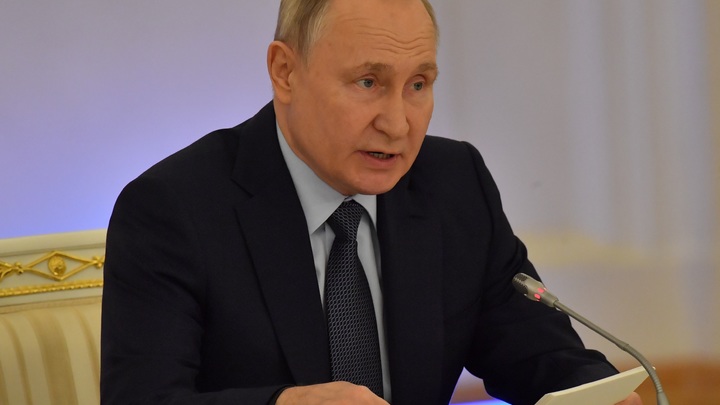 Путин не стал терпеть хамства - вышел, хлопнув дверью: Зал молчал несколько минут