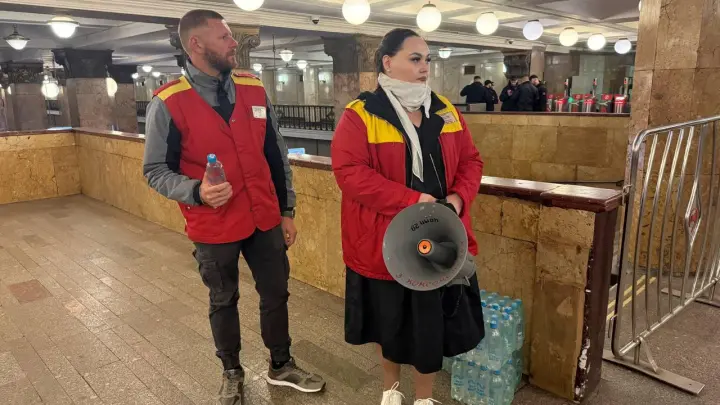 ТАСС: из застрявшего в тоннеле метро поезда эвакуировали 180 пассажиров