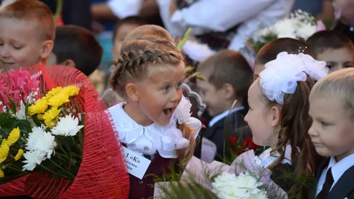 Роспотребнадзор потребовал пересмотреть ГОСТ на школьную форму