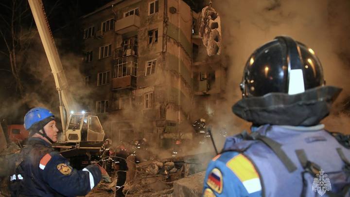 Лже-газовиков начнут судить по делу о взрыве дома на Линейной в Новосибирске