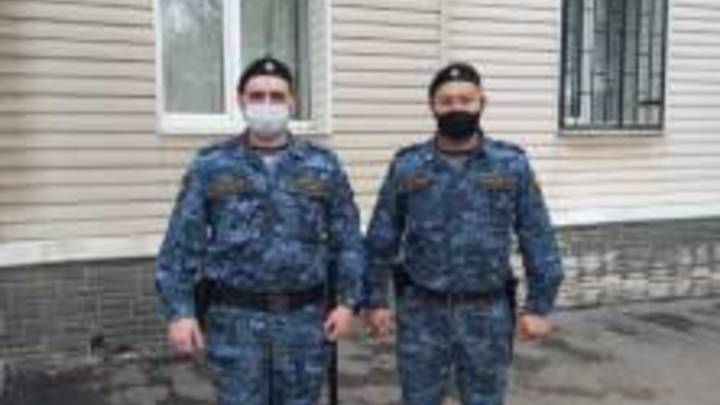 В Самарской области судебные приставы отбили девушку из рук обидчика