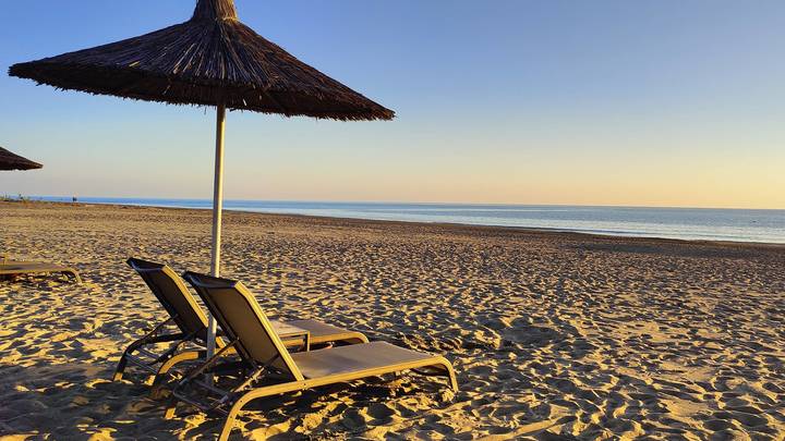 Еду выдают, хватают за руки: Туристка рассказала о беспределе в турецком отеле