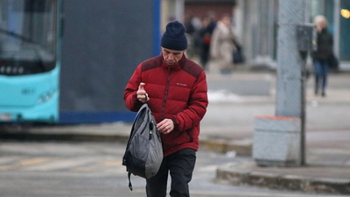 Как правильно выбрать шапку на осень и зиму: Советы трихолога