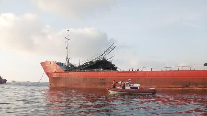 По факту взрыва на танкера «Генерал Ази Асланов» возбуждено уголовное дело