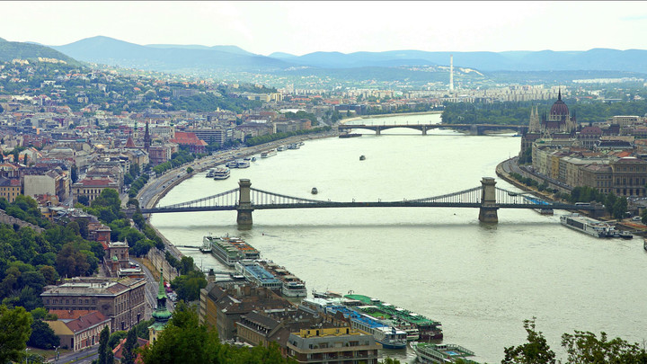 Безумная миссия: Венгрия останется в стороне от НАТО в помощи Украине - МИД страны