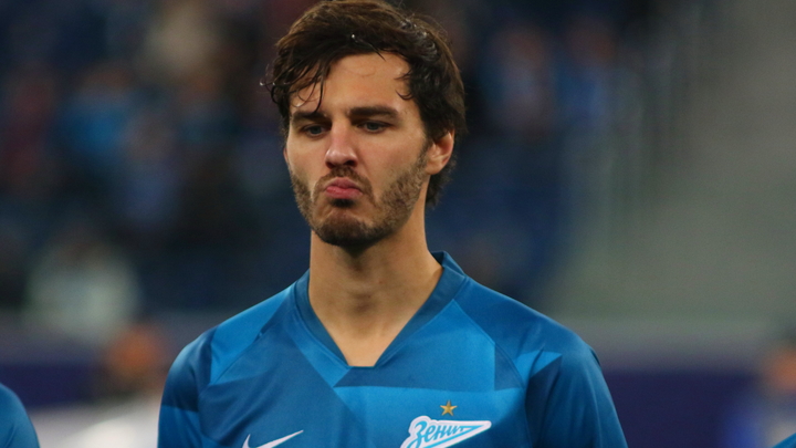 Сомнительный тест не помеха: Александр Ерохин летит помогать сборной России