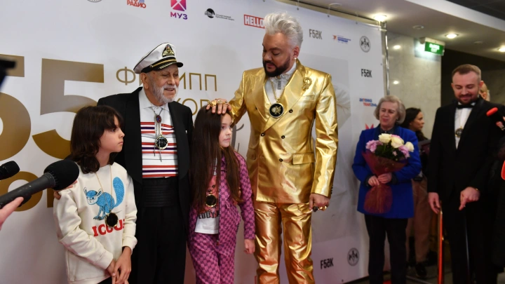 Нечего было оставлять: адвокат Добровинский о наследстве Бедроса Киркорова