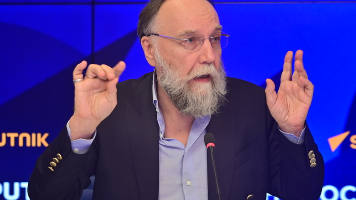 Скорее надо что-то менять: Дугин объяснил, что сдерживает наш потенциал к Победе