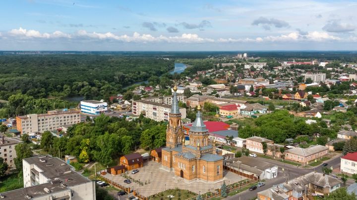 Военный волонтёр потребовал от чиновников срочно эвакуировать Льгов: Снаряды ВСУ уже долетают