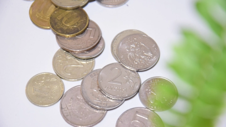 Доцент Балынин назвал 3 причины, почему выплату по больничному могут снизить