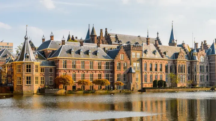 Вооружиться до зубов и переосмыслить ценности: Король Нидерландов сделал громкое заявление