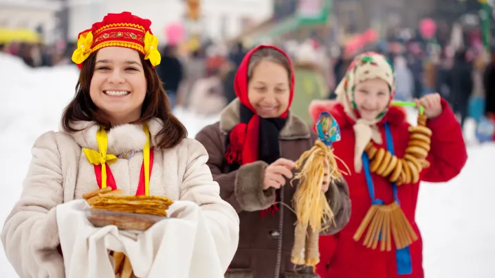Традиции на второй день Масленицы 17 февраля 2026 года: с кем нужно Заигрывать