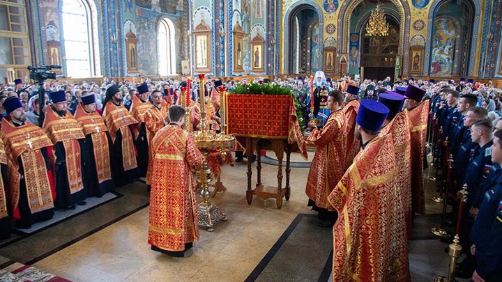 Всероссийский молебен о Победе: В Воронеже Георгию Победоносцу поклонились 19 тысяч человек