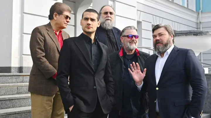 Это должны услышать миллионы: Правда о западных миротворцах и заморозке войны