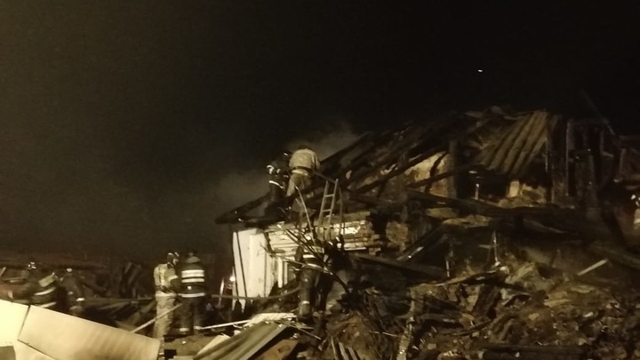 Жительница дома, на который упал истребитель Су-30 в Иркутске, рассказала о своём спасении