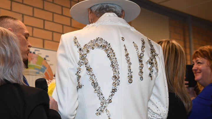 Киркоров пошёл отмываться пупсами. Вышел новый скандал