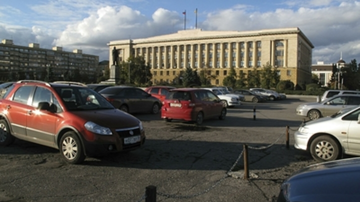 В Пензе жители заметили странные всполохи в ночном небе: власти пока не комментируют