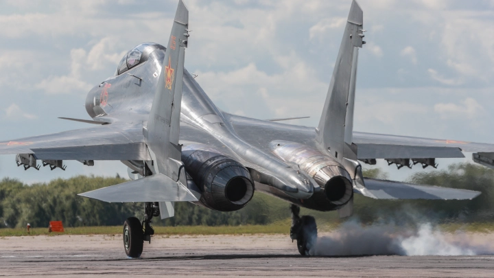 Военкор Сладков: Министр обороны убил НИИ. Гендиректор плакал. Теперь всё под секретным бетоном