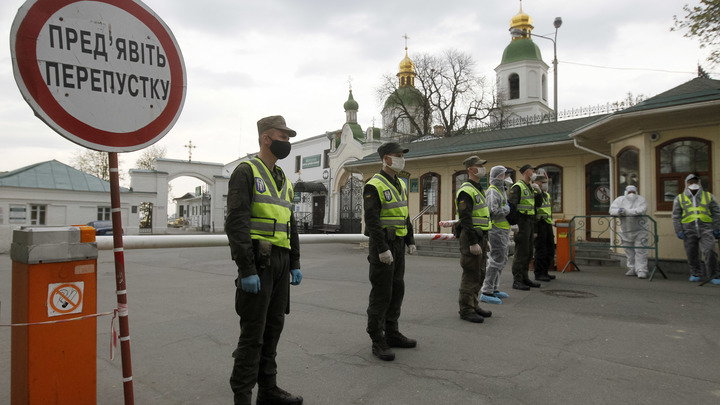 Религиозный раскол на Украине: Как Киев пляшет под скрипку Вашингтона