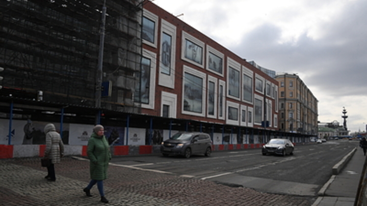 Музеи Третьяковки внезапно закрыли