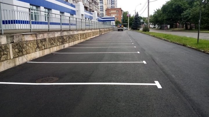 В Краснодаре за неделю ямочный ремонт сделали еще на пяти участках