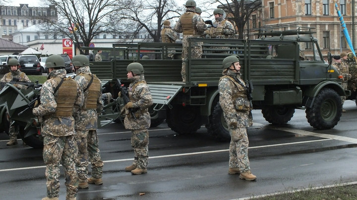 Вице-премьер Польши из Киева предложил Украине вооружённую миссию НАТО для несения мира