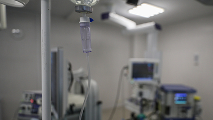 Боролась за жизнь 10 дней: Заживо сожжённая подростком школьница умерла в больнице