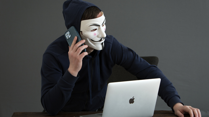 Мошенники украли у пенсионерки из Адыгеи 1,6 млн. рублей