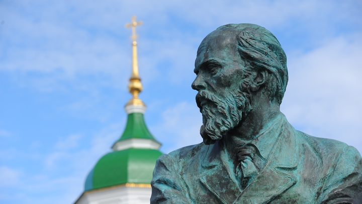 Достоевский предсказал судьбу России 145 лет тому назад