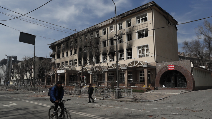 Приятная СМС от Зеленского оказалась последним гвоздём в гробы азовцев*