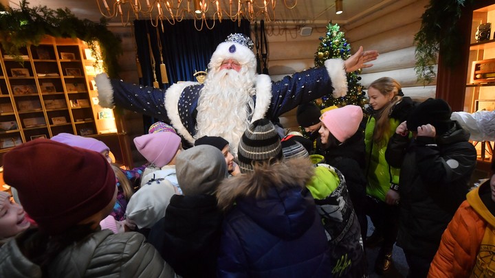 В Кишиневе появятся новогодние троллейбусы с Дедом Морозом и Снегурочкой