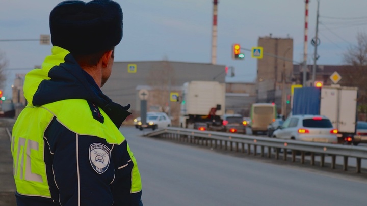 Многокилометровая пробка образовалась на трассе Челябинск — Уфа