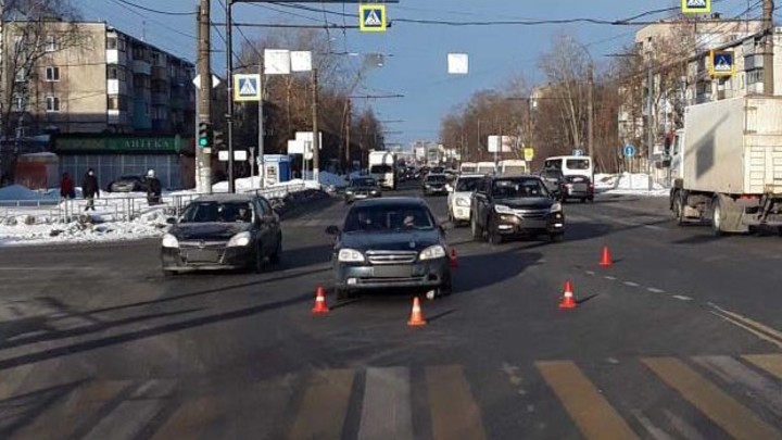 В Иванове под колесами автомобиля погиб 62-летний мужчина