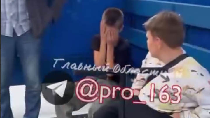 В Тольятти водитель автобуса с кулаками набросился на ребёнка